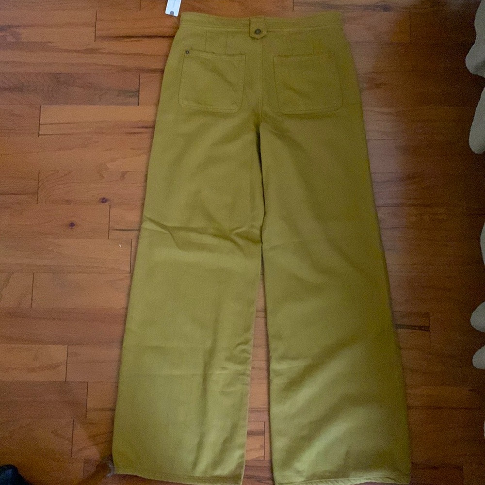 Jeans - Picture 2 of 3